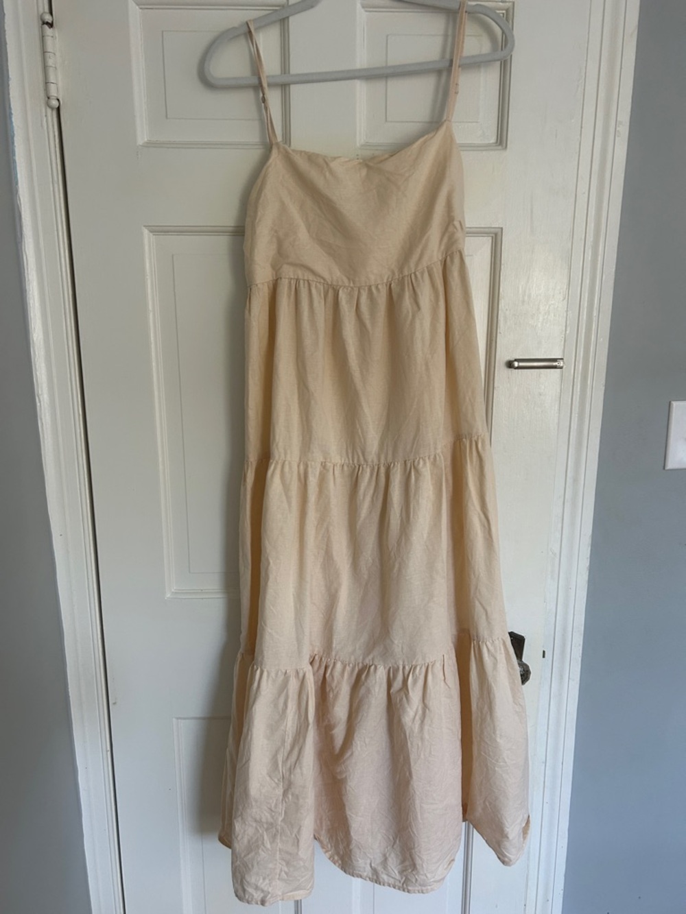 Charlie Holiday Soft Cream Tiered Spaghetti-Strap Maxi Dress
